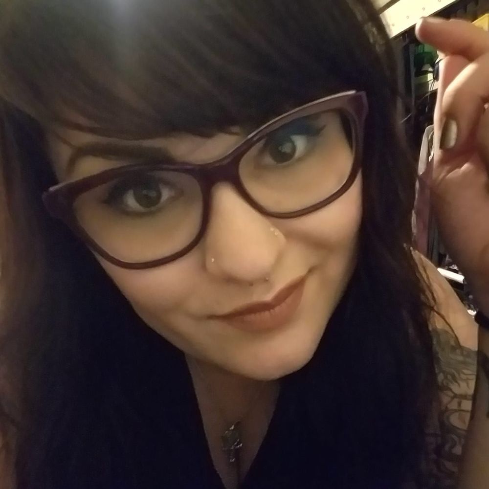 Meet your Posher, Kayla